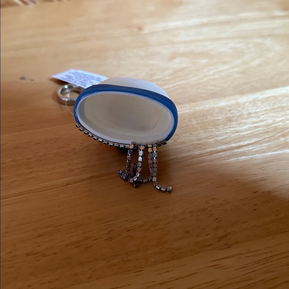 Bath & Body Works Polar Bear PocketBac Holder